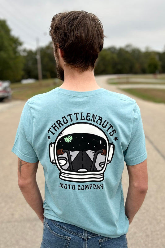 Vintage space helmet t-shirt lagoon blue